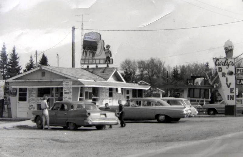 Curleys Drive-In (Curlys Drive-In) - Prob Early 60S Photo